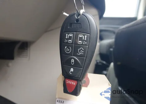 2014 Dodge Grand Caravan Sxt from USA, damaged, VIN 2C4RDGCG4ER391146